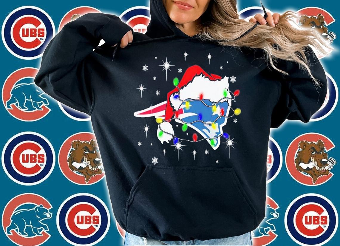 New England Patriots Santa hat Christmas shirt t-shirt