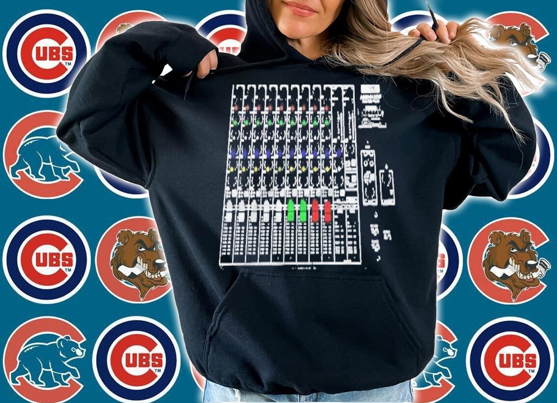 Audio Engineer Soundboard Cool Music Producer Equipment Pullover T-shirt t-shirt hoodie