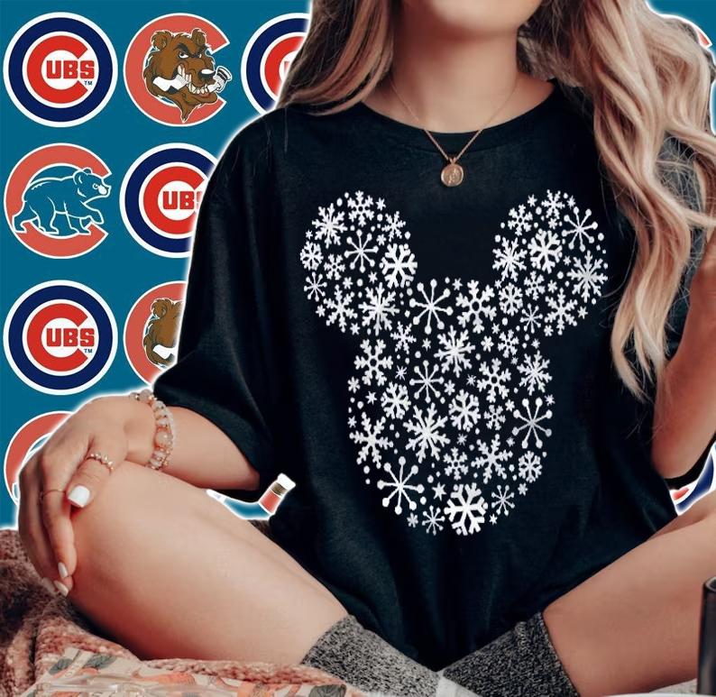 Mickey Mouse Icon Holiday White Snowflakes Premium Shirt t-shirt