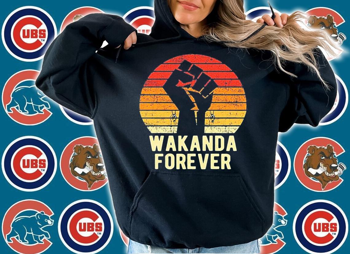 Wakanda Forever Vintage T-Shirt t-shirt hoodie