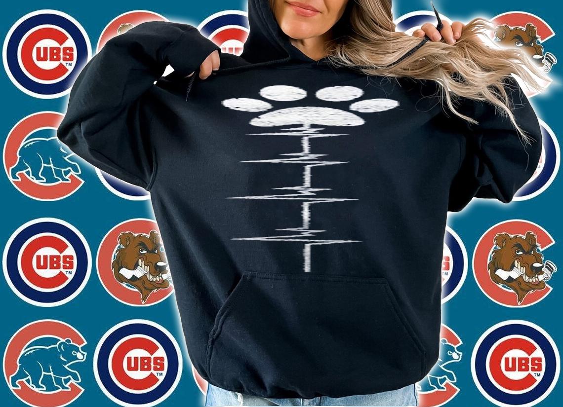 Womens Dog Paw Print Heartbeat Women Girls Mom Love Dogs Gift Shirt t-shirt hoodie