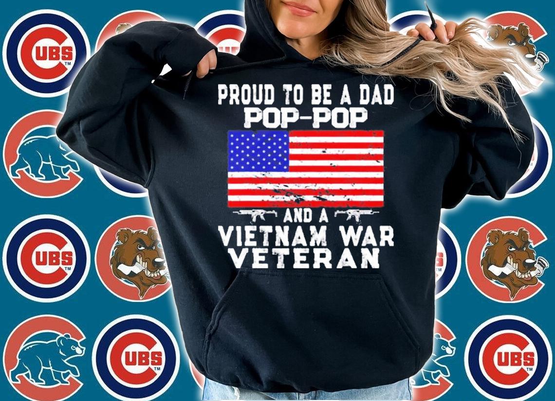 Mens Proud Dad Pop-Pop Vietnam War Veteran  Retro Us Flag Grandpa T-Shirt hoodie