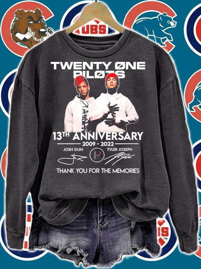 Twenty one pilots 13th Anniversary 2009 2022 Thank You For The Memories Signature T-Shirt sweatshirt