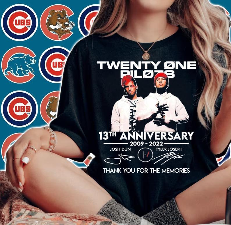 Twenty one pilots 13th Anniversary 2009 2022 Thank You For The Memories Signature T-Shirt woman shirt
