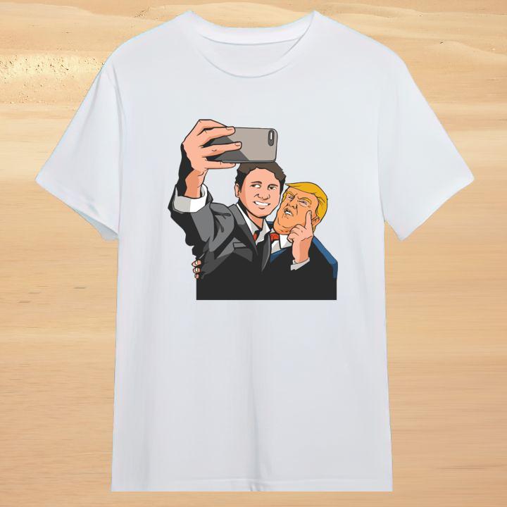 Donald Trump And Justin Trudeau Selfie Meme T-Shirt